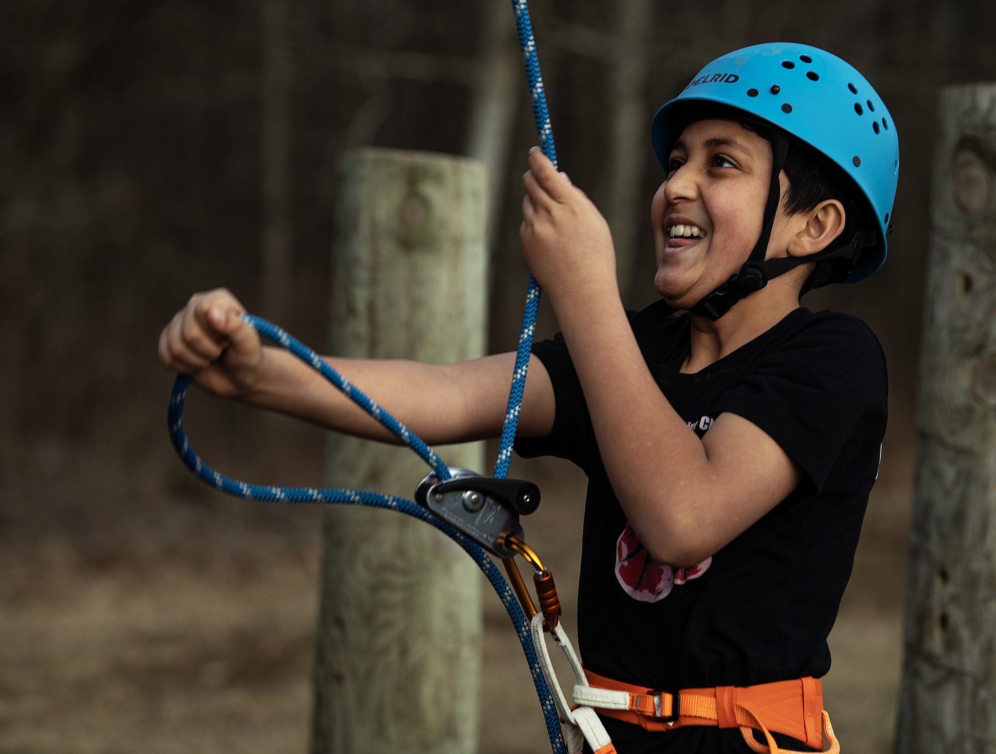 You are currently viewing Learning Confidence and Responsibilty Through Climbing